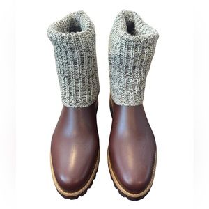 BERNARDO Brown leather boots with sweater top Size 9